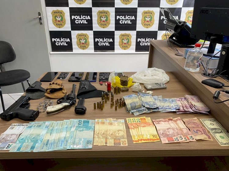 OPERAÇÃO NEVASCA DEFLAGRADA PELA POLÍCIA CIVIL DE LEBON RÉGIS, PRENDE TRAFICANTE DROGAS E ARMAS