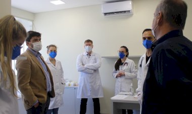 ACADÊMICOS DE MEDICINA E PROFESSORES DA UNIARP, INICIAM TRABALHOS EM LABORATÓRIO EM LEBON RÉGIS