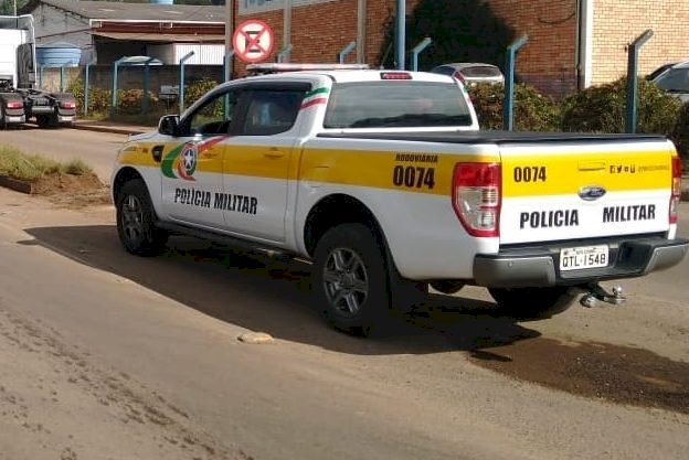 HOMEM ADULTERA CNH ACRESCENTANDO LETRA "A" PARA CONDUZIR MOTO E É PRESO EM LEBON RÉGIS