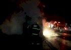 CAMINHÃO  PEGA FOGO NA SC-350 EM LEBON RÉGIS
