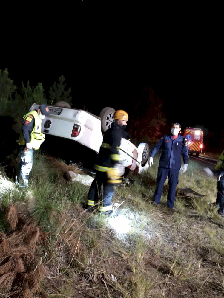 SAVEIRO CAPOTA NA SC-355 EM LEBON RÉGIS