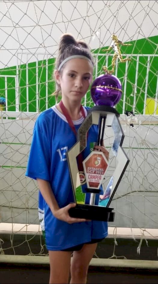 AMANDINHA DO PRADO É CAMPEÃO ESTADUAL DE FUTSAL SUB 14