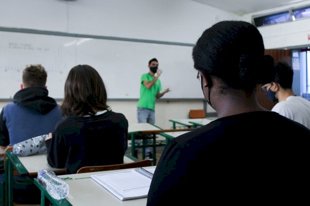 SAIBA COMO VAI FUNCIONAR O NOVO ENSINO MEDIO EM SANTA CATARINA