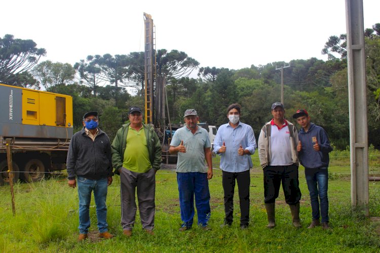 PREFEITO DOUGLAS ACOMPANHA PERFURAÇÕES DE POÇOS ARTESIANOS NO INTEIROR