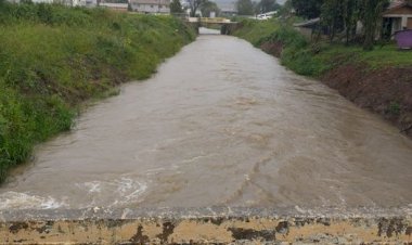 RIO TROMBUDO DANDO VAZÃO NORMAL DE ÁGUAS DAS ÚLTIMAS HORAS