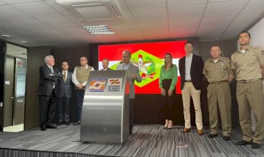 GOVERNADOR ELEITO DE SC, JORGINHO MELLO, ANUNCIA NOMES DE SUA EQUIPE DE GOVERNO