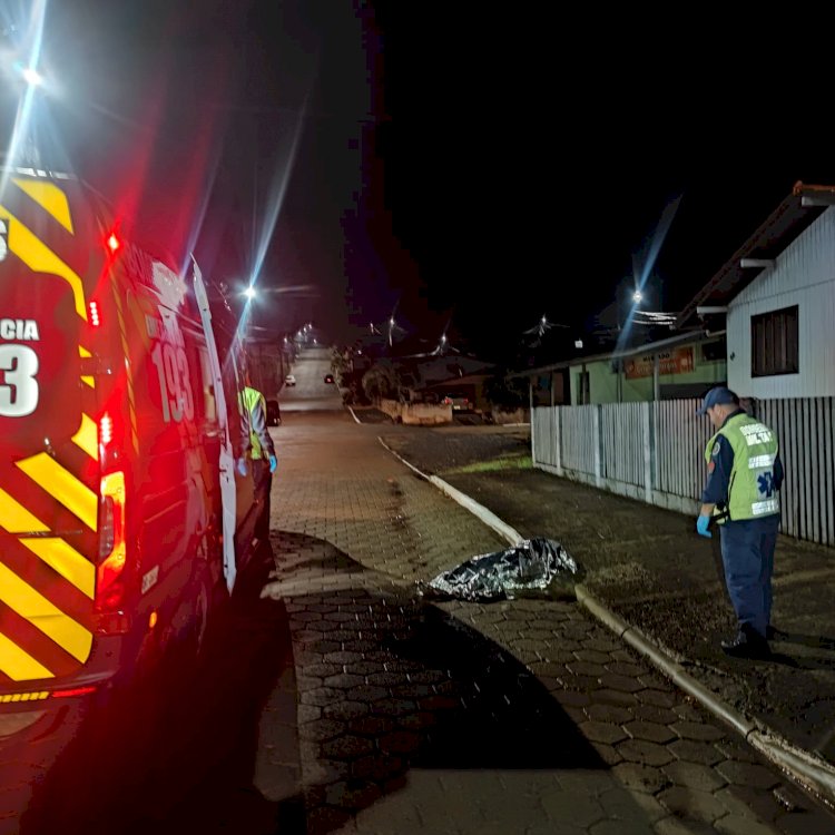 HOMEM É MORTO COM GOLPE DE FACA NO PEITO