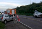 COLISÃO ENTRE DOIS CARROS NA SC 350 DEIXA OS CONDUTORES FERIDOS