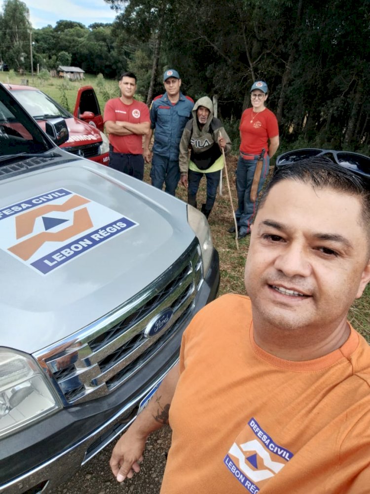 LEBON RÉGIS: IDOSO DESAPARECIDO É ENCONTRADO EM BUSCA CONJUNTA ENTRE BOMBEIROS E DEFESA CIVIL