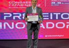 LEBON RÉGIS: DOUGLAS MELLO RECEBE PREMIO DE PREFEITO INOVADOR