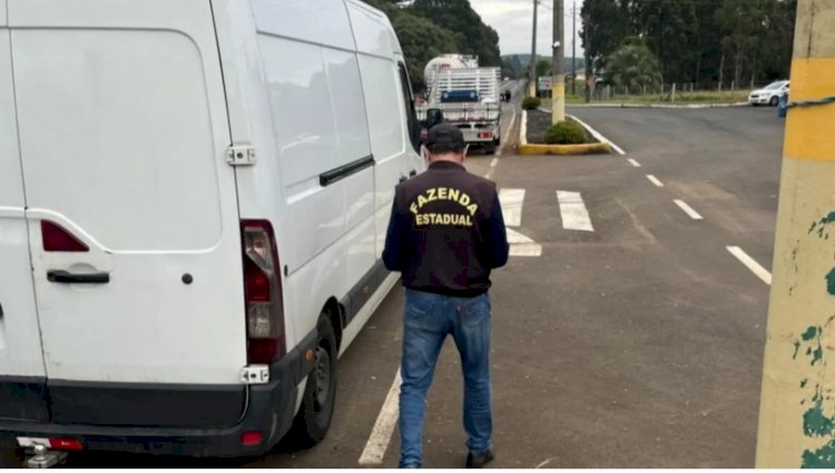LEBON RÉGIS: SECRETARIA DA FAZENDA DO ESTADO FLAGRA 22 CARGAS IRREGULARES DURANTE FISCALIZAÇÃO NO POSTO DA POLÍCIA RODOVIÁRIA