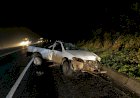 APÓS TENTAR FUGIR DE ABORDAGEM POLICIAL VEÍCULO COM DOIS OCUPANTES COLIDE CONTRA CAMINHÃO ; UM HOMEM MORRE