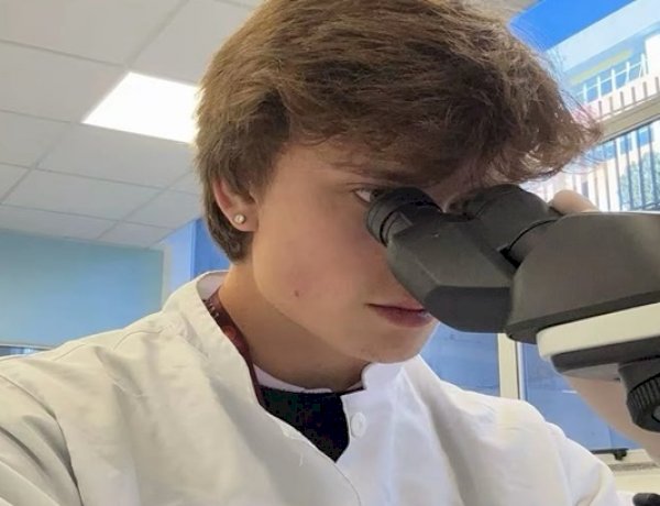 LEBONREGENSE É DESTAQUE NACIONAL NA OLIMPÍADA BRASILEIRA DE NEUROCIÊNCIAS