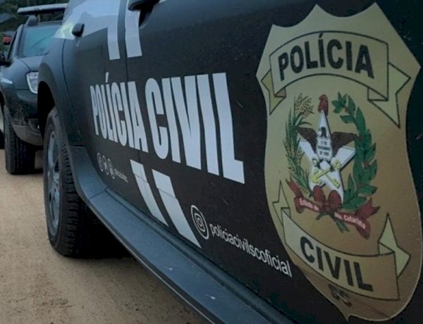 LEBON RÉGIS: MULHER É IDENTIFICADA COMO AUTORA DE FURTO EM SUPERMERCADO; POLÍCIA CIVIL RECUPERA R$ 56 MIL EM CHEQUES