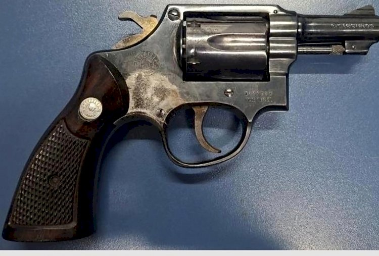 LEBON RÉGIS: HOMEM É PRESO POR PORTE ILEGAL DE ARMA  E MUNIÇÕES